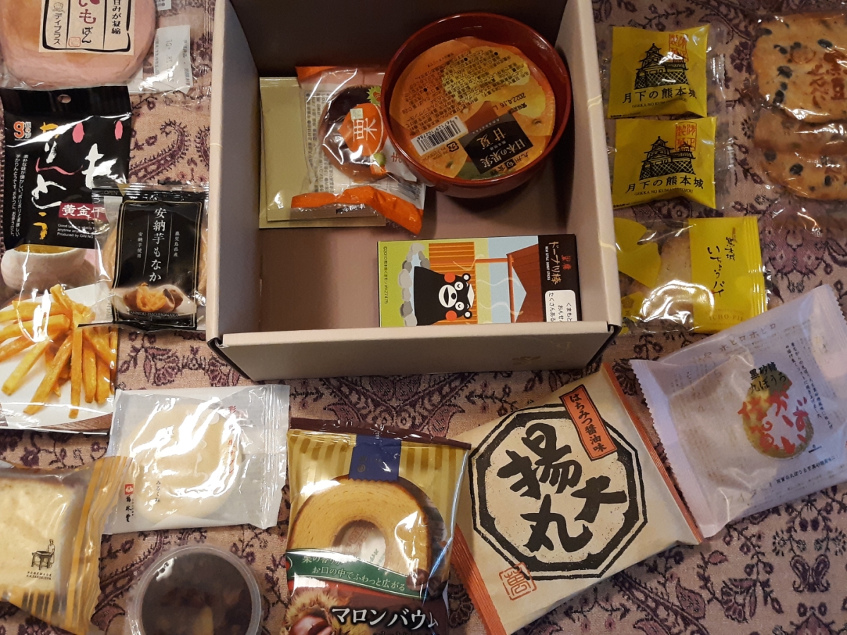 Autumn in Kyushu – Sakuraco Snack Box Review
